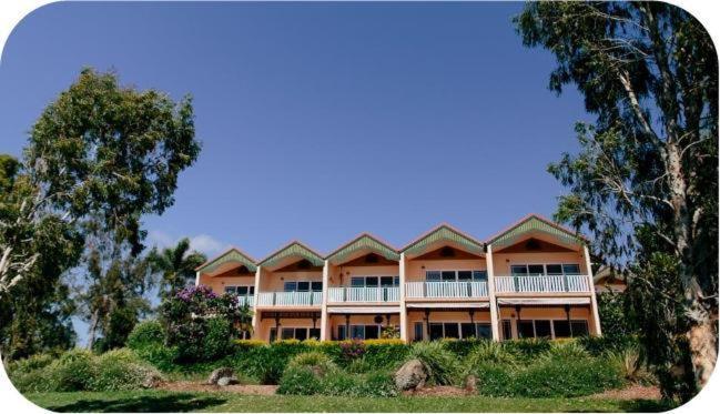 迪纳鲁湖度假酒店 Tinaroo 外观 照片